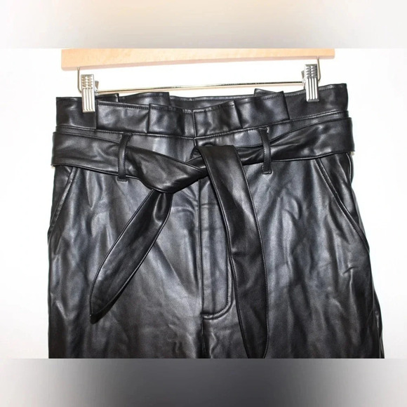 NWT Abercrombie Ultra Hi Rise Faux-Leather Paperbag Belted Pants Size Medium R - Picture 8 of 11